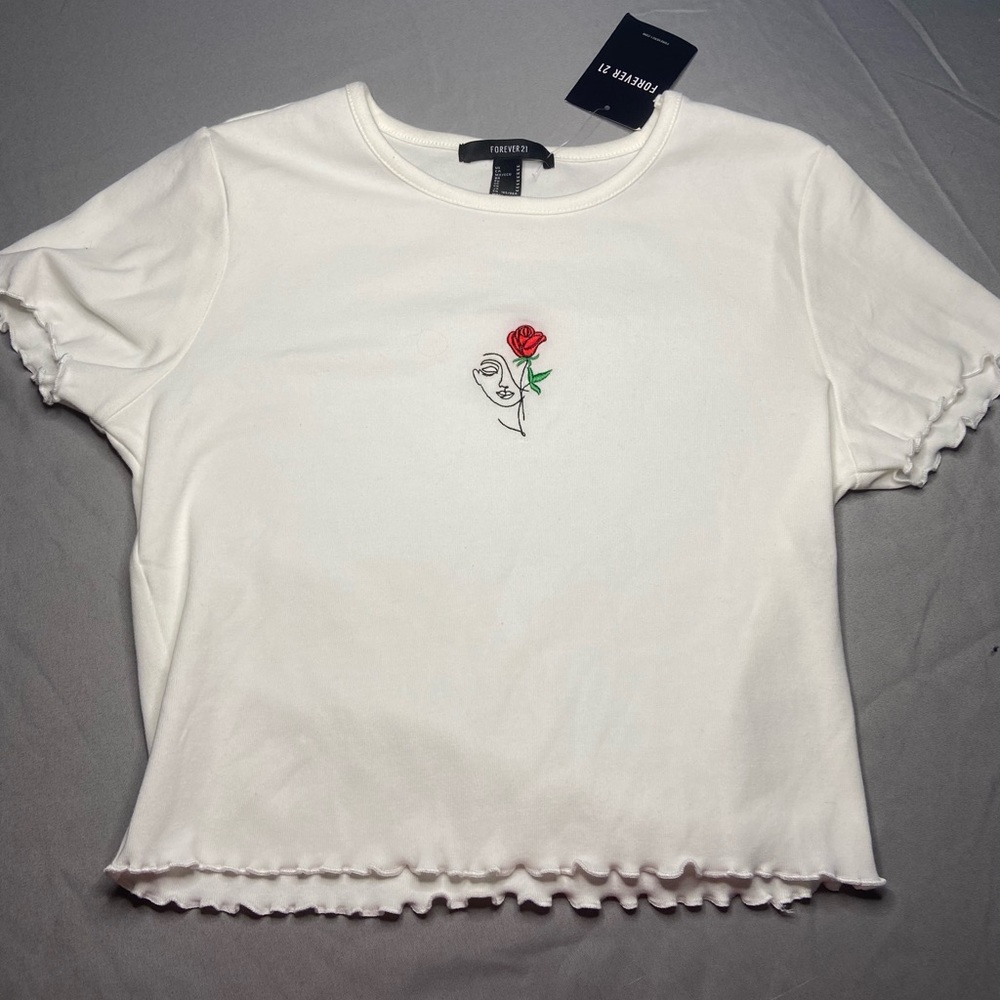 Lettuce-Edge Cropped Top w/ Logo